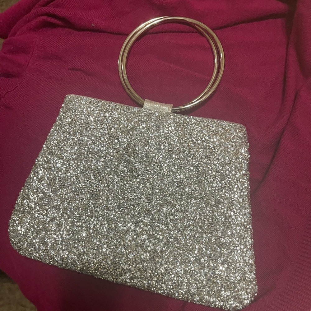 Evening wristlet